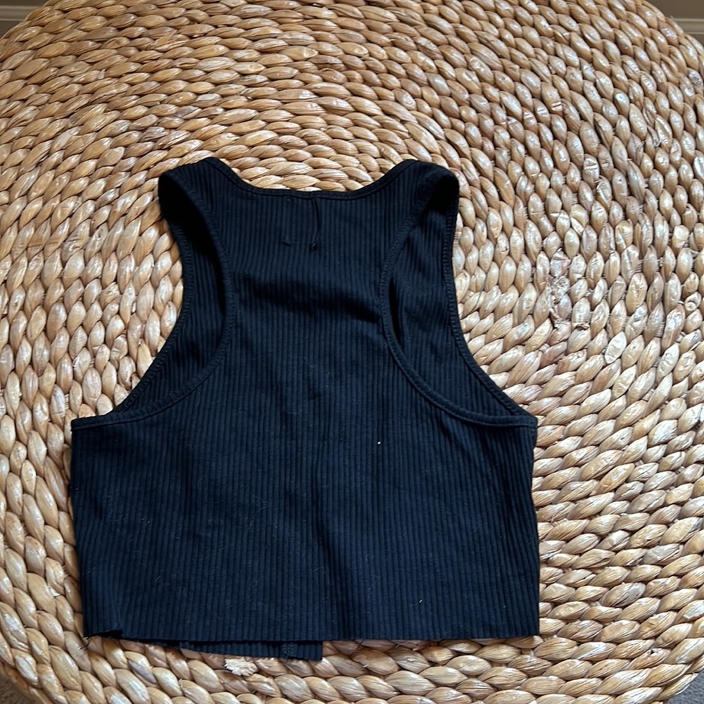 Black ribbed Princess Polly crop - Picture 5 of 6